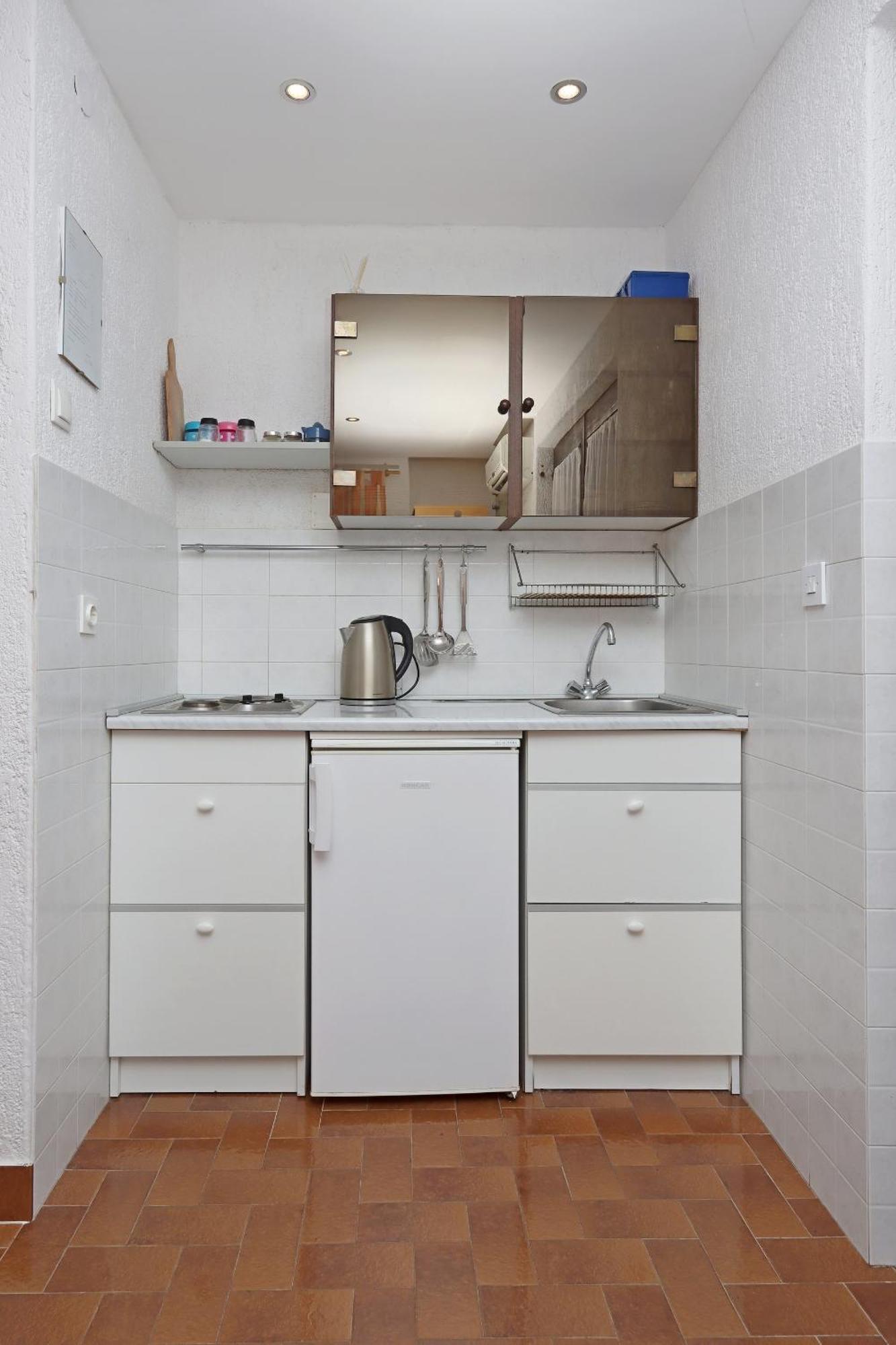 Apartments With A Parking Space Kornic, Krk - 415 מראה חיצוני תמונה