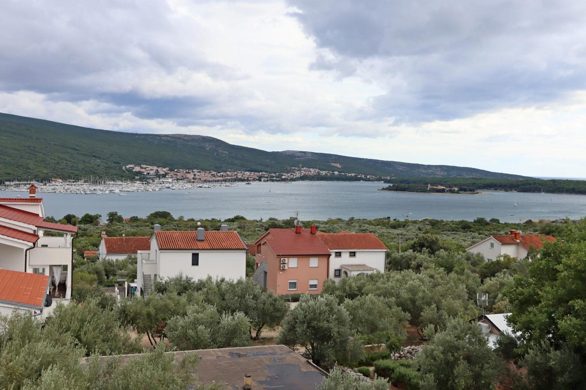 Apartments With A Parking Space Kornic, Krk - 415 מראה חיצוני תמונה