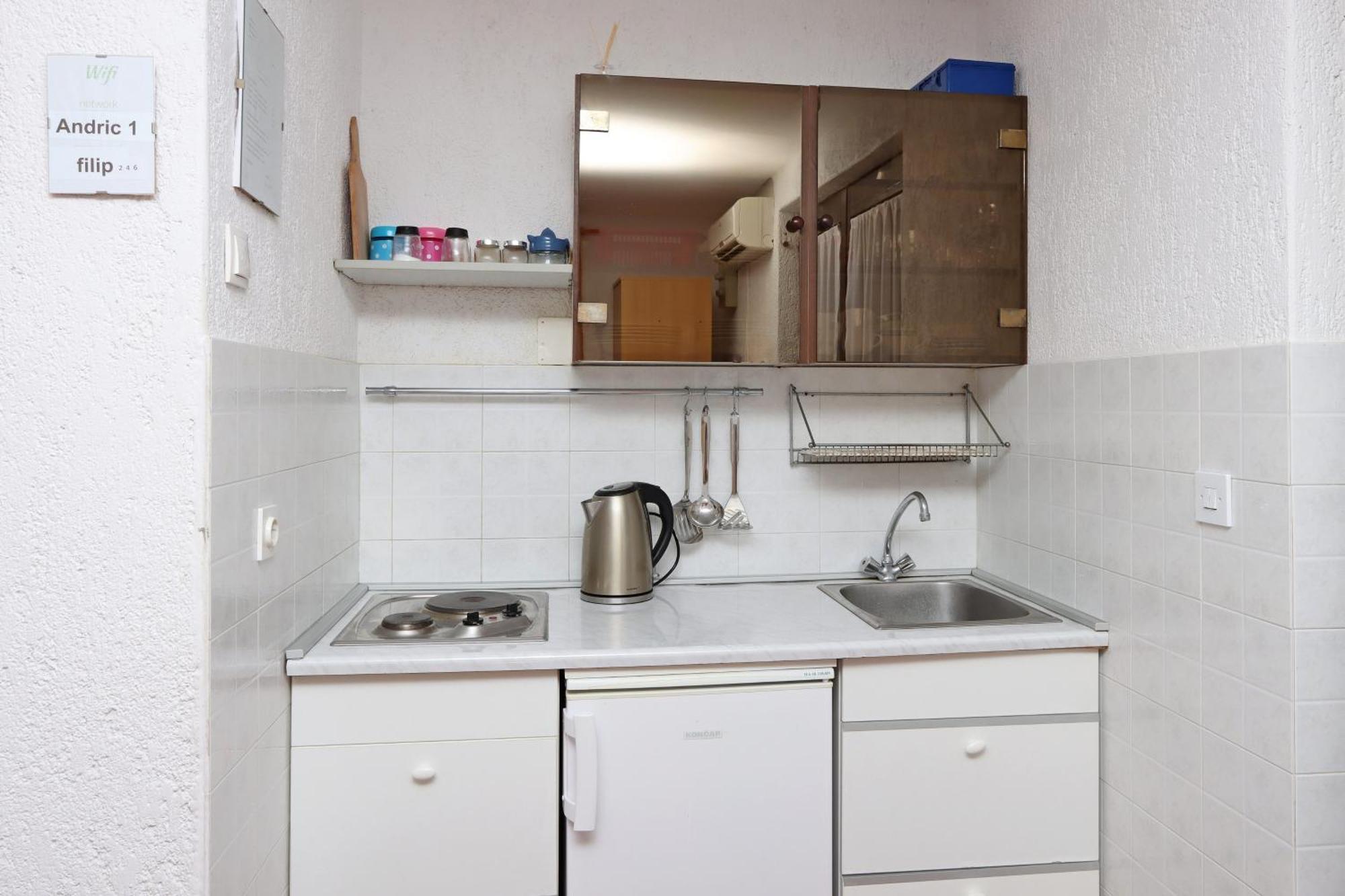 Apartments With A Parking Space Kornic, Krk - 415 חדר תמונה