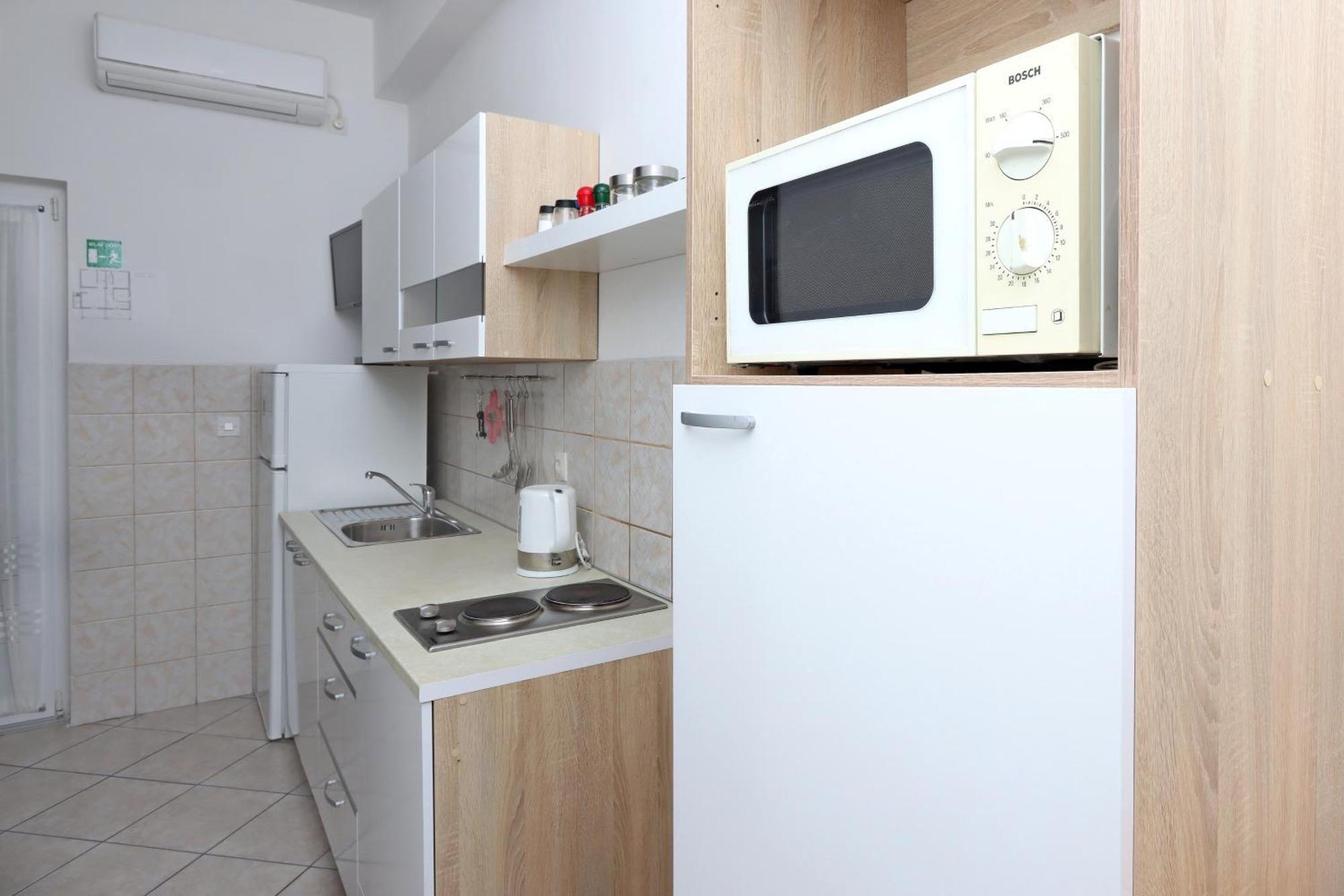 Apartments With A Parking Space Kornic, Krk - 415 חדר תמונה