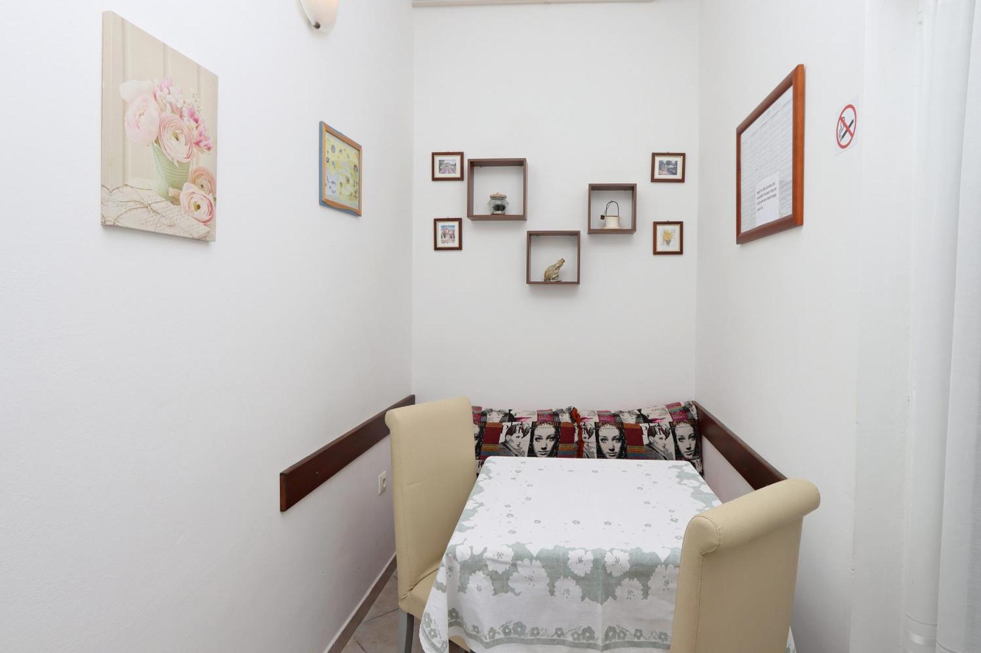 Apartments With A Parking Space Kornic, Krk - 415 חדר תמונה